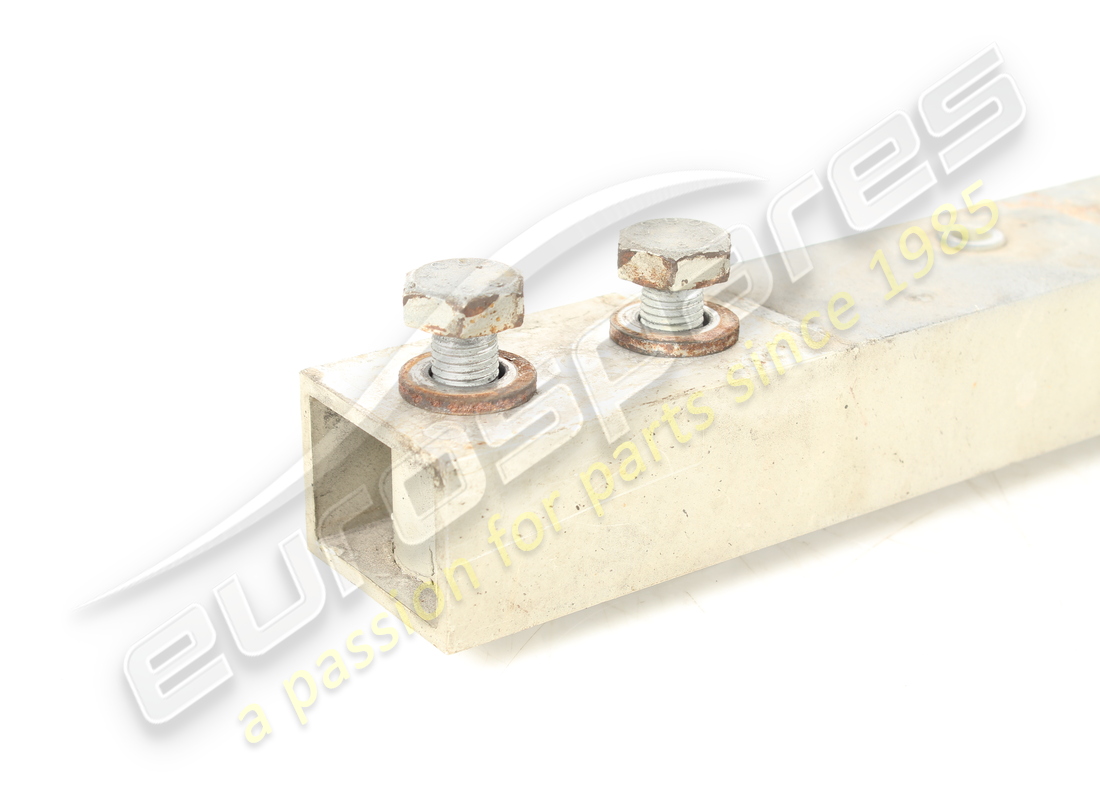 USED MASERATI CROSSMEMBER. PART NUMBER 67275300 (2) used maserati crossmember. part number 67275300 (2)