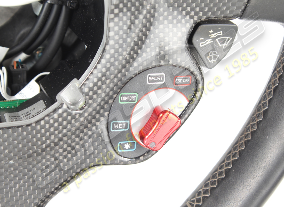 used ferrari complete steering wheel. part number 84844400 (2)
