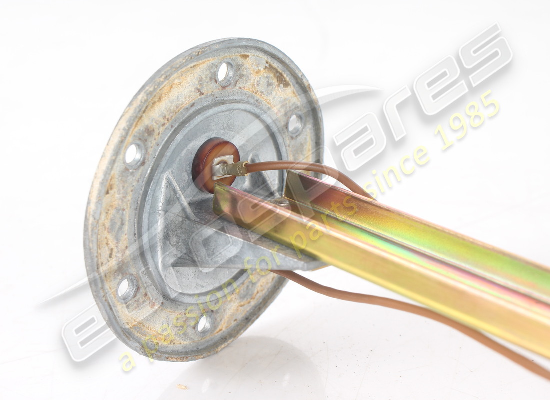 USED FERRARI SENDER UNIT. PART NUMBER 108644 (2) used ferrari sender unit. part number 108644 (2)