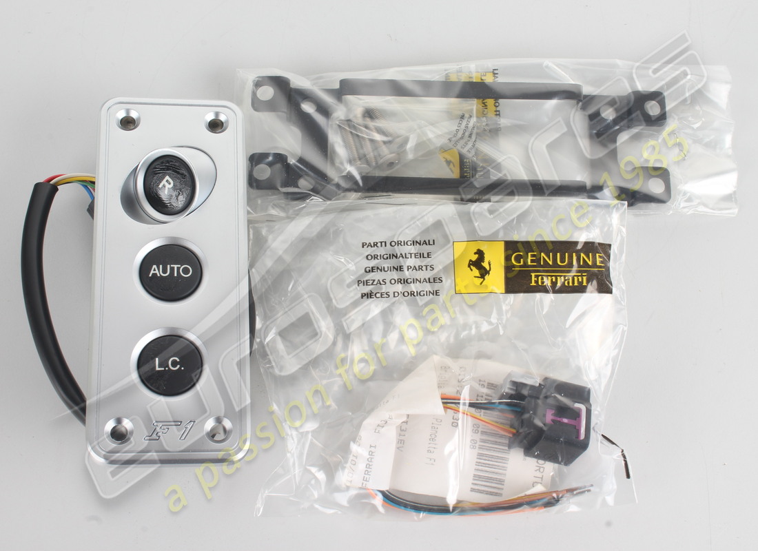 new ferrari control panel kit. part number 81059300 (2)