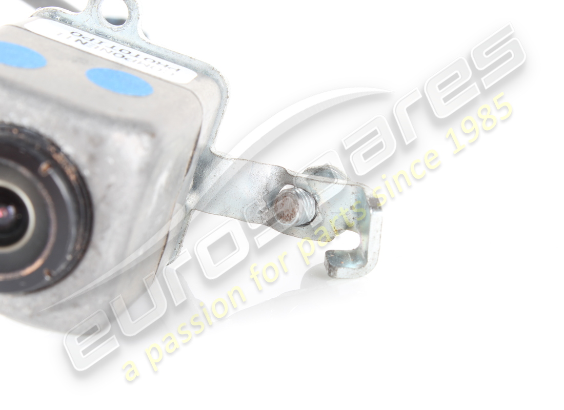 used ferrari front digital parking camera. part number 325380 (3)