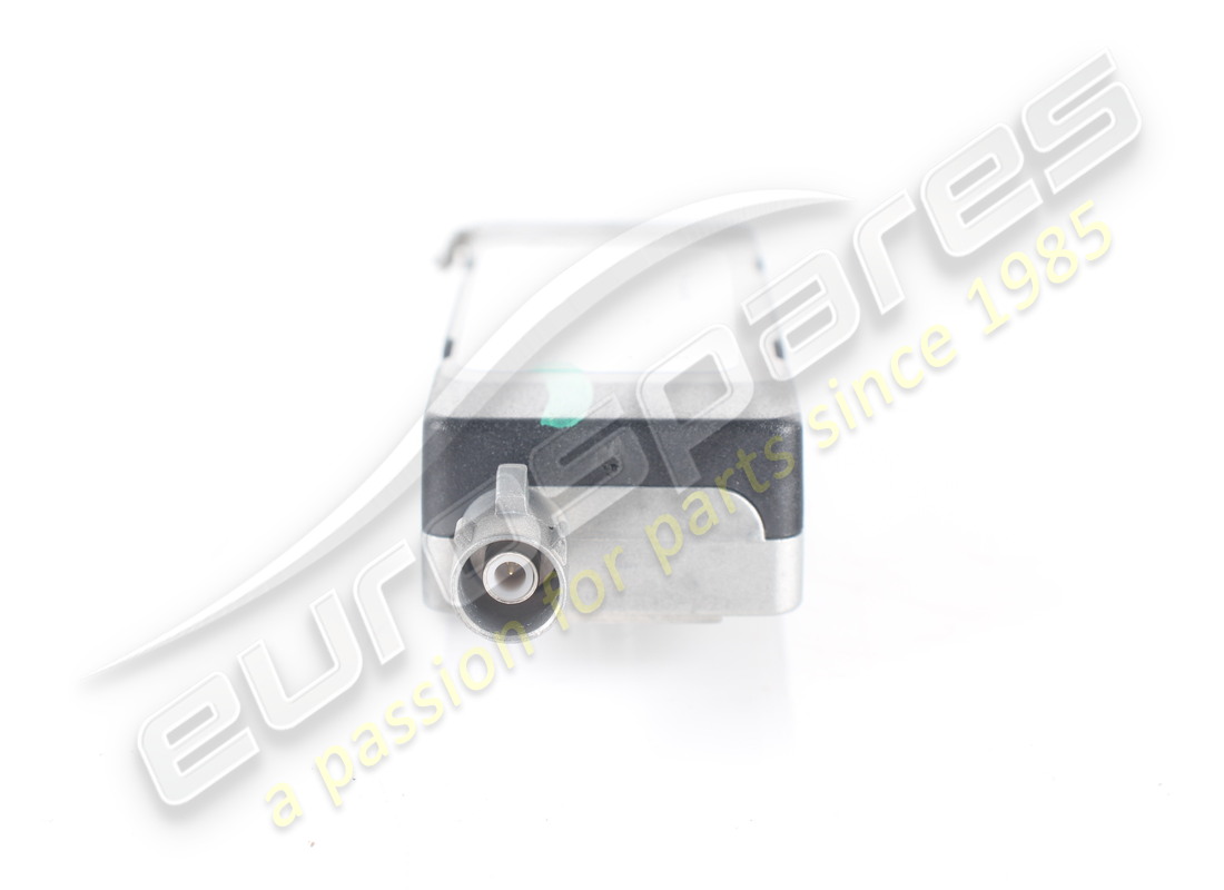 USED FERRARI AM/FM AMPLIFIER. PART NUMBER 277243 (4) used ferrari am/fm amplifier. part number 277243 (4)