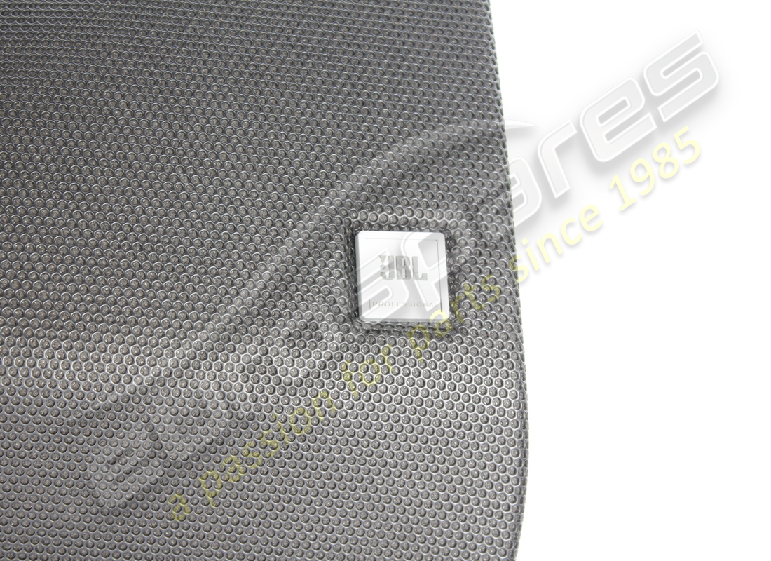 used eurospares lh grille & grille mounting. part number eap1487600 (2)