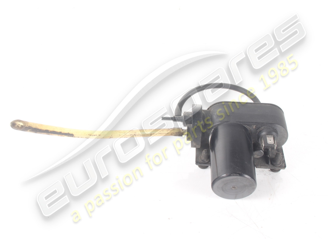 used maserati vacuum pump. part number 325520172 (3)