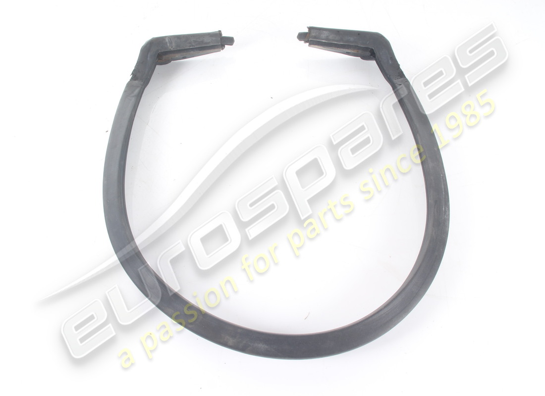 USED FERRARI ROOF RUBBER GTS. PART NUMBER 60607900 (2) used ferrari roof rubber gts. part number 60607900 (2)