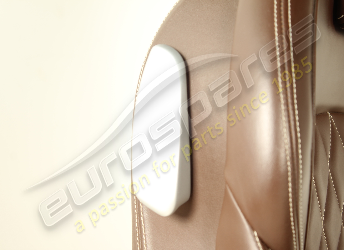 USED FERRARI COMPLETE SEAT SET WITH REAR SCREENS. PART NUMBER EAP1564144 (11) used ferrari complete seat set with rear screens. part number eap1564144 (11)