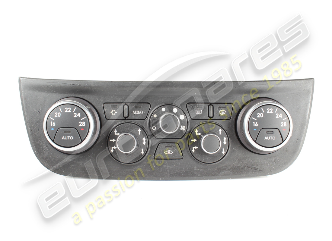 used ferrari air conditioning control panel. part number 82299100 (1)