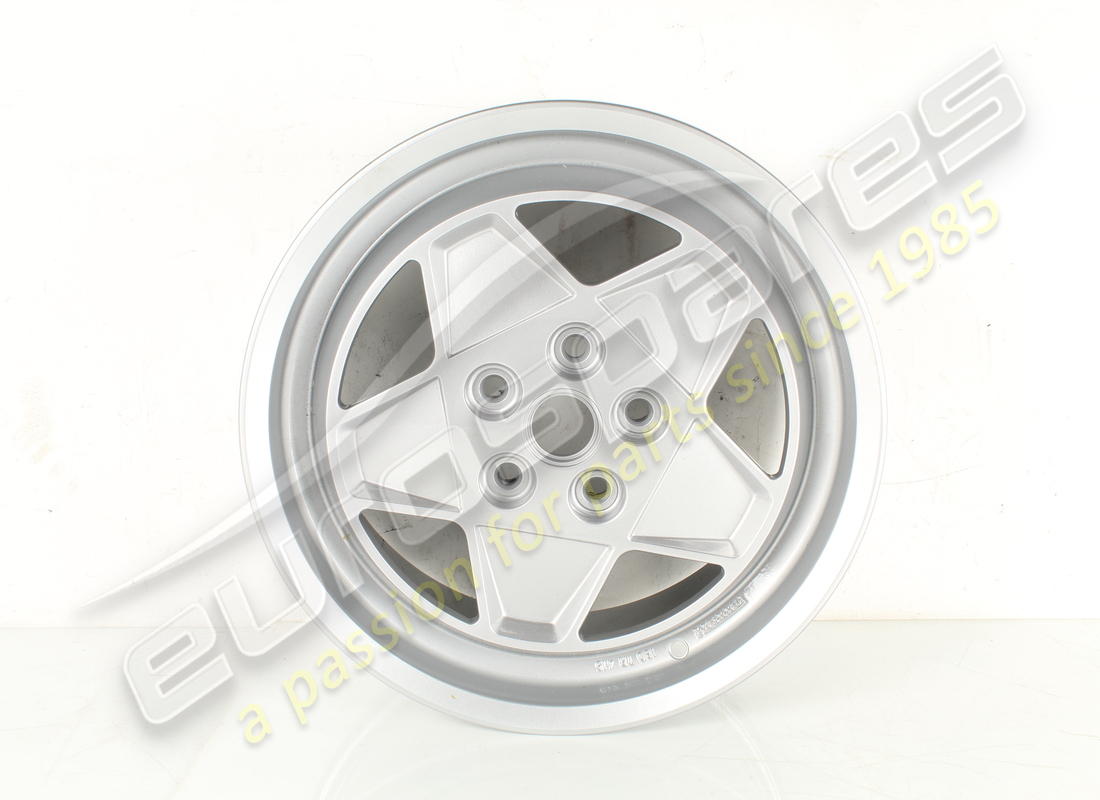 RECONDITIONED Ferrari ROAD WHEEL RIM 180 TR 415 . PART NUMBER 127151 (1)
