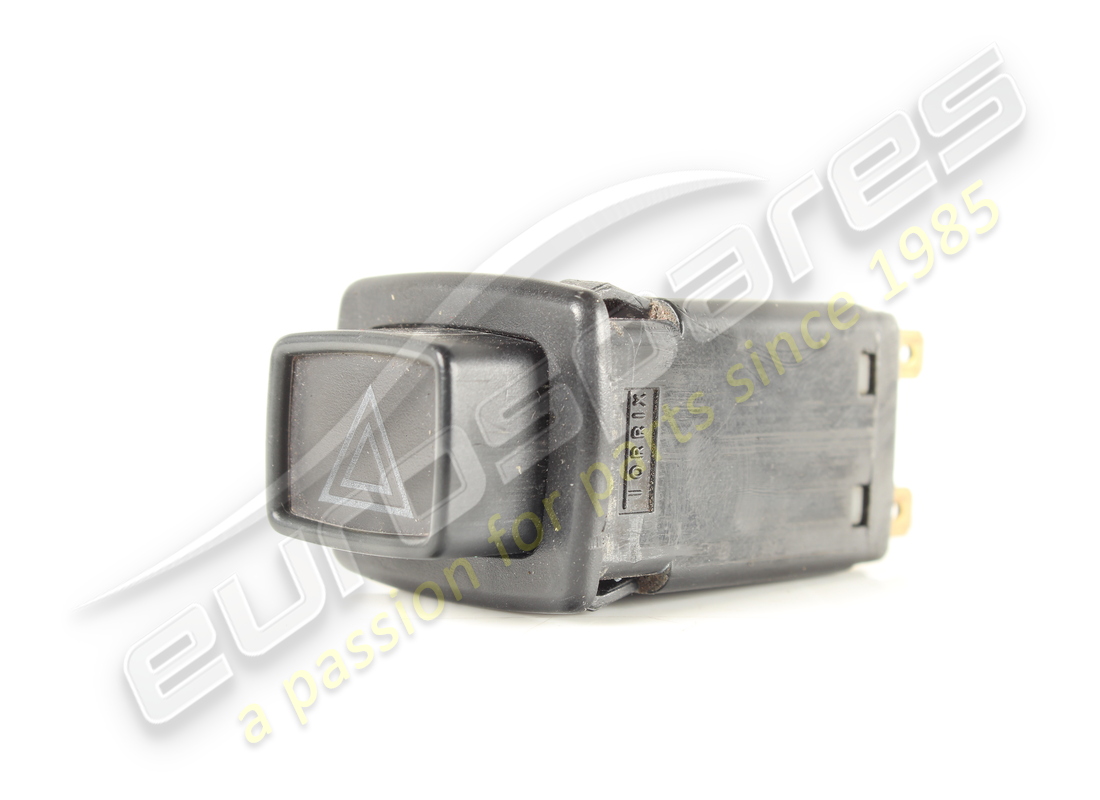 USED FERRARI HAZARD LIGHTS SWITCH. PART NUMBER 114637 (2) used ferrari hazard lights switch. part number 114637 (2)