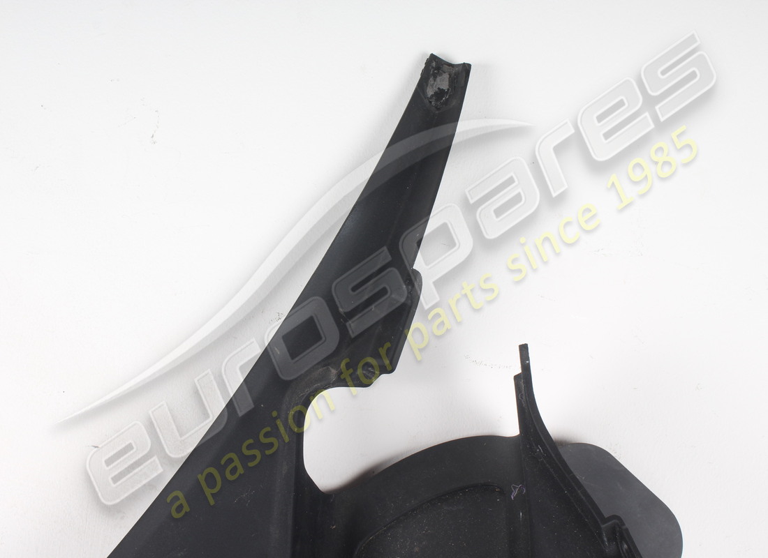 used ferrari mostrina sottoparabrezza sx. part number 792373 (4)