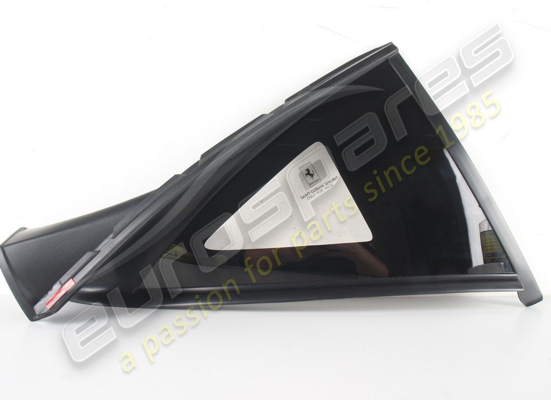 NEW Ferrari COMPLETE RH LATERAL LEXAN . PART NUMBER 83925500 (1)