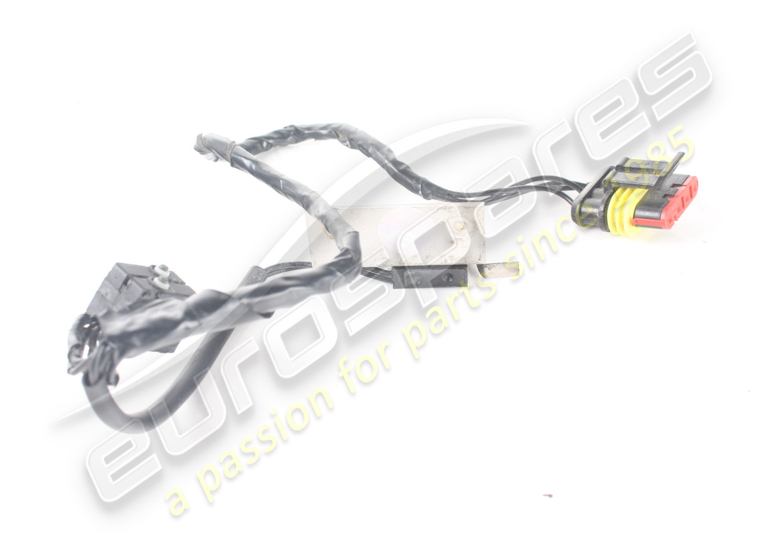 USED MASERATI RH HANDLE WIRING. PART NUMBER 980000964 (2) used maserati rh handle wiring. part number 980000964 (2)
