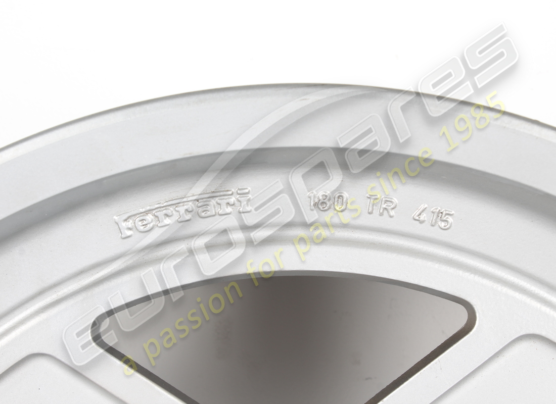 new ferrari road wheel trx 180tr415. part number 117180 (2)