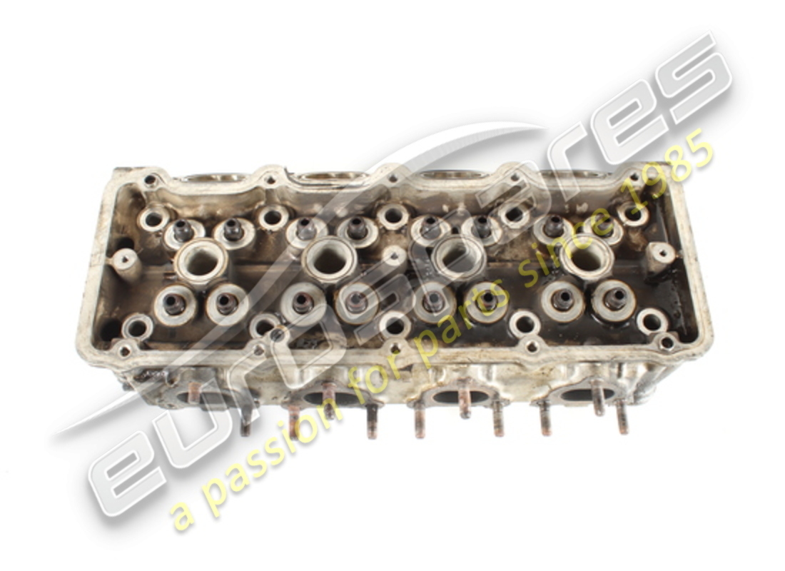 used maserati rh cylinder head. part number 585000001 (5)