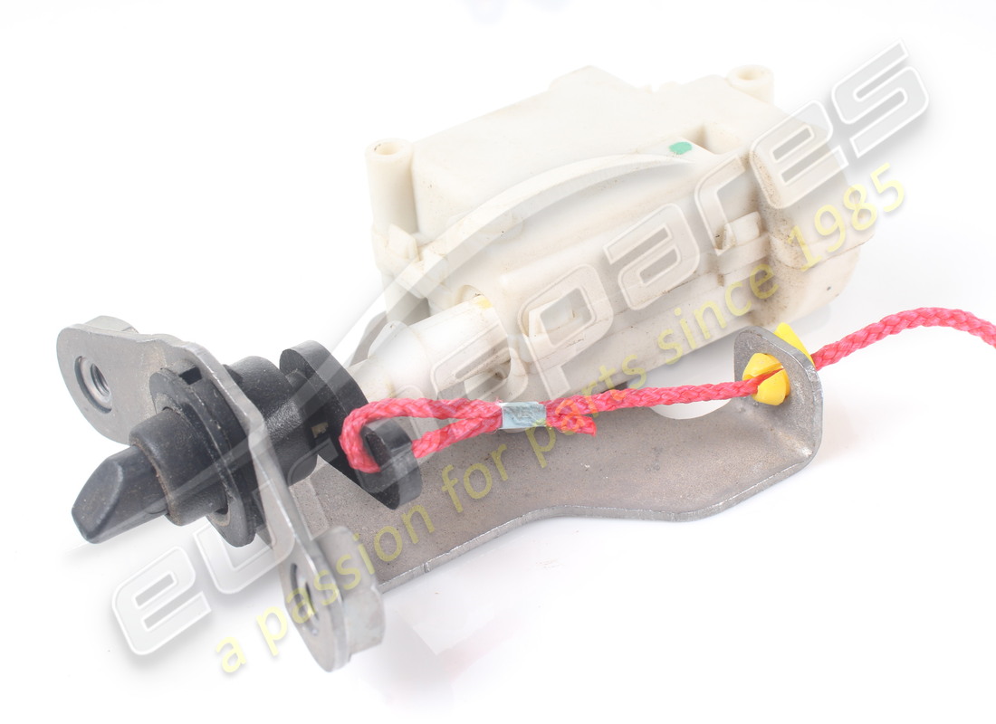 used eurospares actuator complete with cable & guide tube lh part number eap1490579 (2)