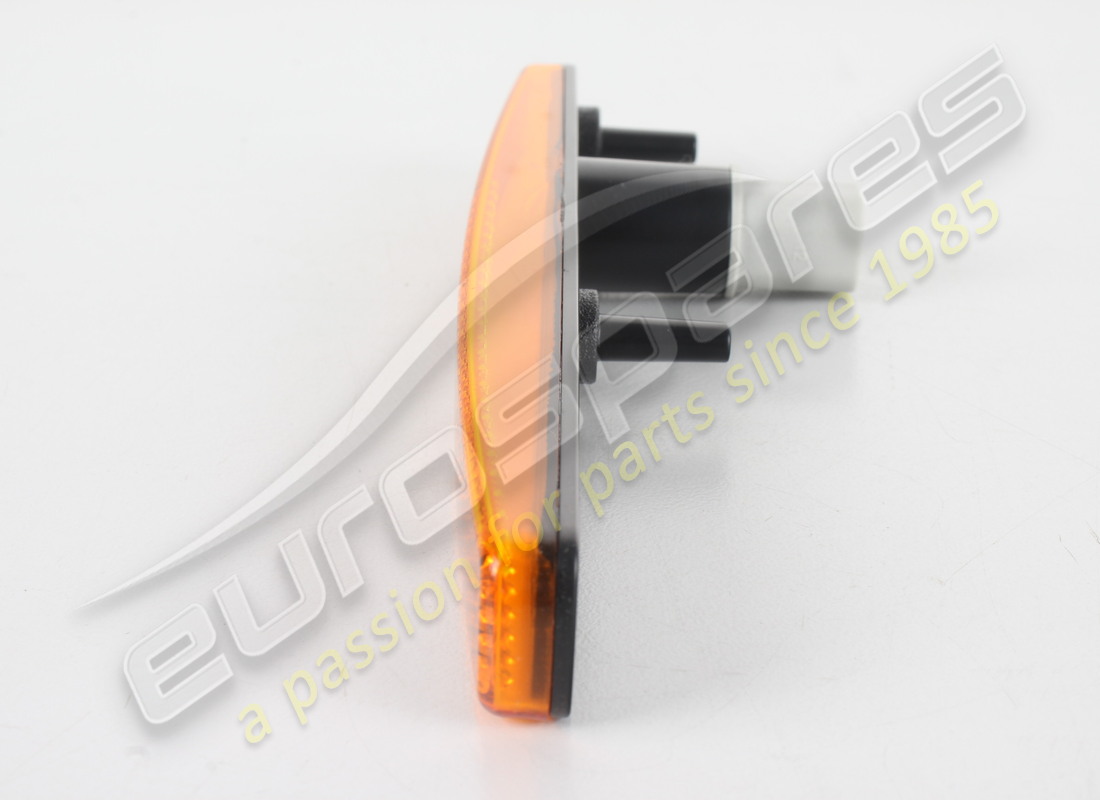 new aston martin side marker, front, federal. part number 4g4315a424aa (2)