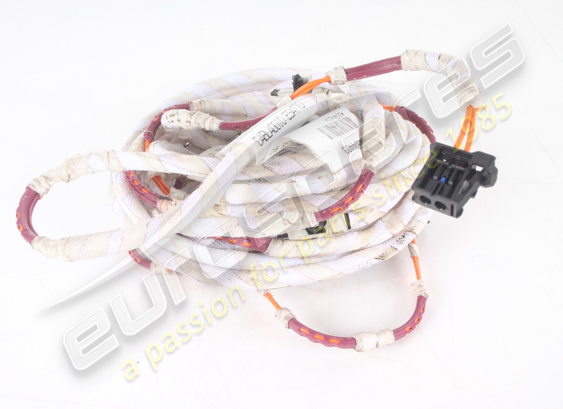 USED Ferrari PASSENGER COMPARTMENT FIBRE . PART NUMBER 334403 (1)