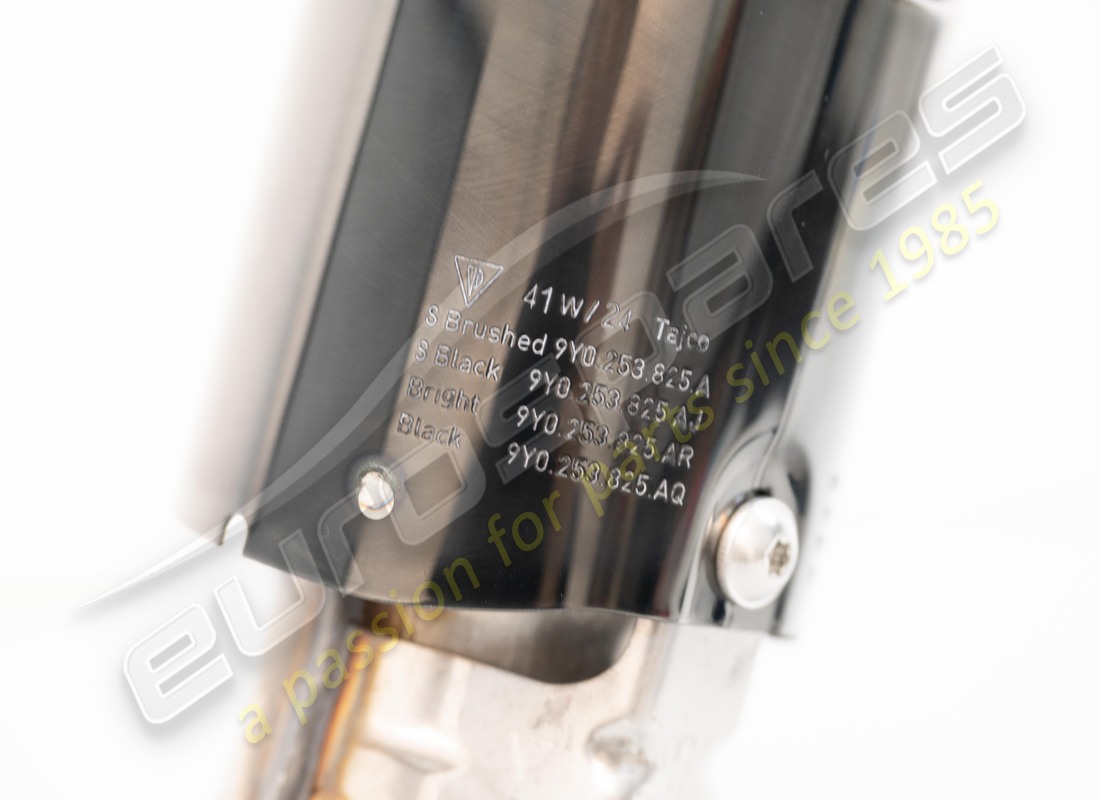 NEW PORSCHE TAILPIPE. PART NUMBER 9Y0253824EB (4) new porsche tailpipe. part number 9y0253824eb (4)