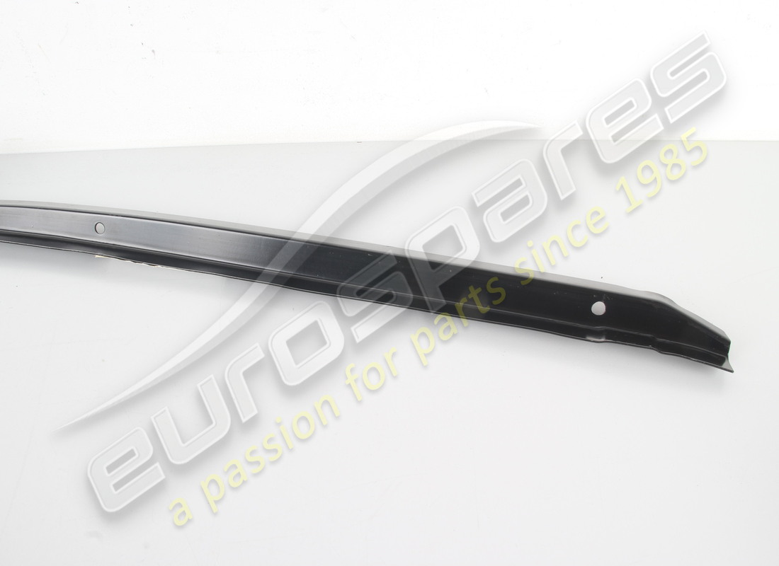 new porsche end piece - roof frame. part number 477809586 (3)