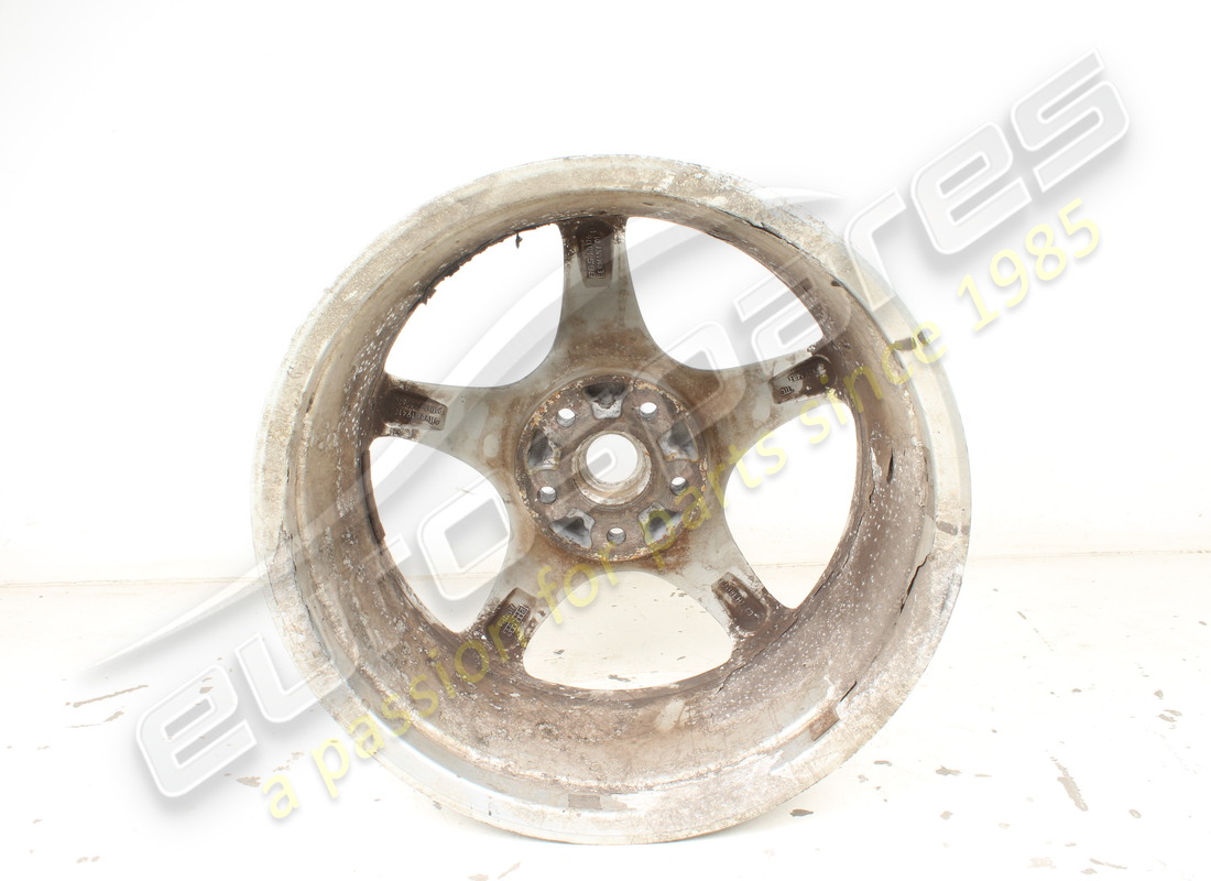 used ferrari front wheel rim 8jx18. part number 194186 (6)