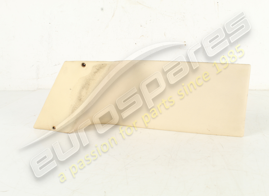 USED FERRARI RH MOULDING. PART NUMBER 61163200 (1) used ferrari rh moulding. part number 61163200 (1)