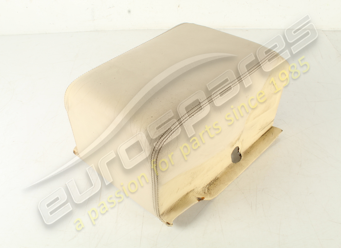 USED FERRARI MOULDING. PART NUMBER 61162800 (1) used ferrari moulding. part number 61162800 (1)