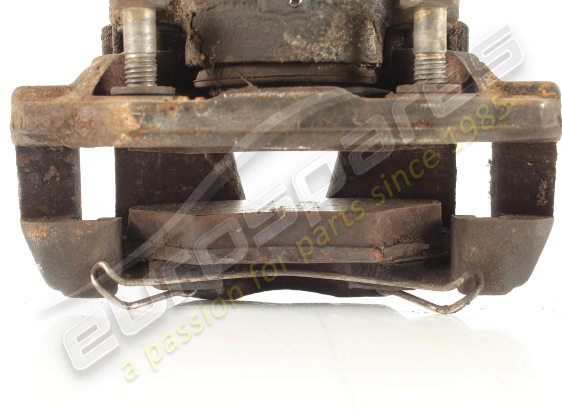 used ferrari rh rear brake caliper. part number 136602 (4)