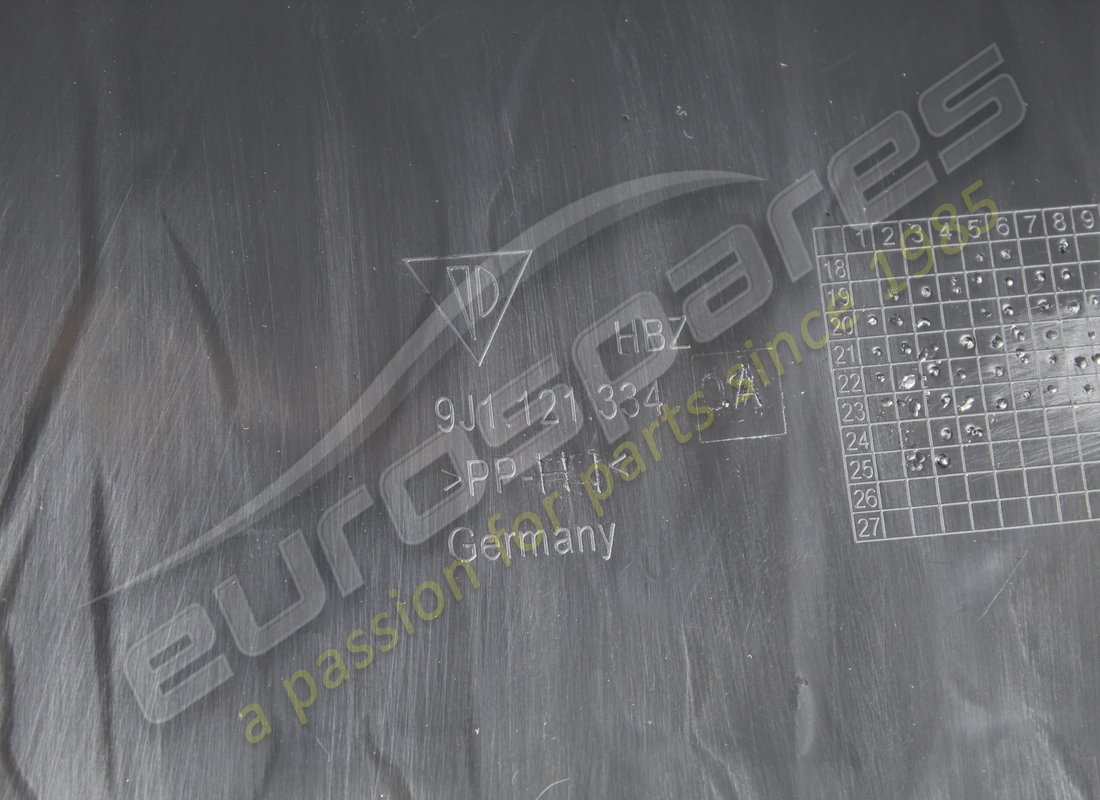 NEW PORSCHE AIR GUIDE MATT BLACK. PART NUMBER 9J1121334AOK1 (3) new porsche air guide matt black. part number 9j1121334aok1 (3)