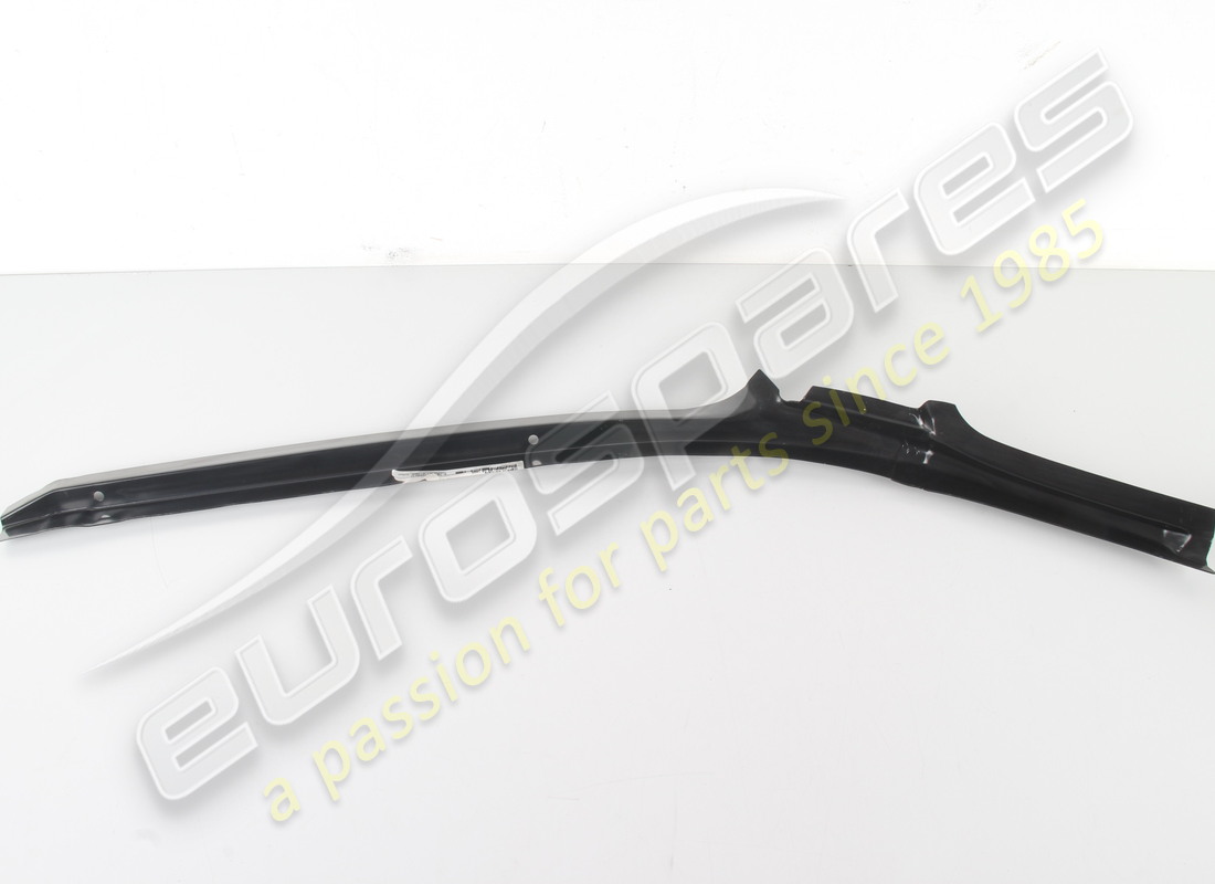 new porsche end piece - roof frame. part number 477809585 (1)