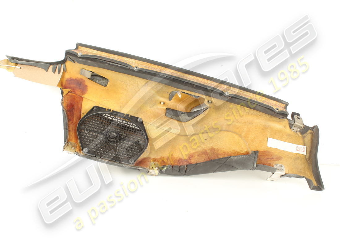 damaged ferrari rh belt cover in black vm8500. part number 64595500 (5)