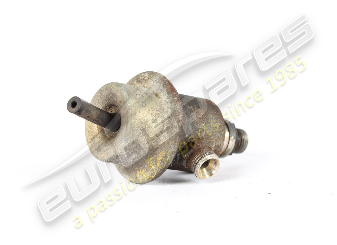 used ferrari pressure regulator. part number 125136 (2)