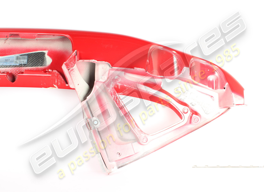 used ferrari complete rear spoiler. part number 949122 (3)