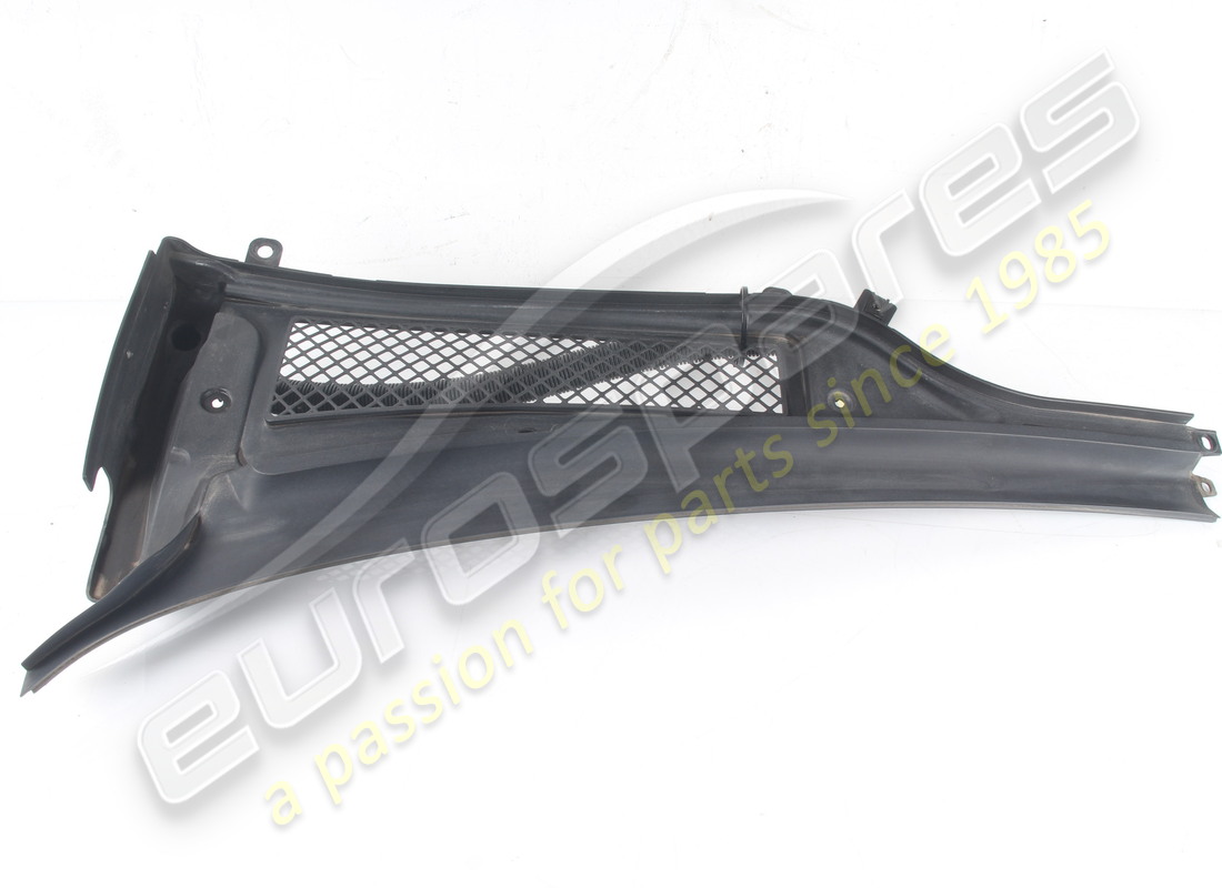 used ferrari complete lh underwindscreen tr. part number 769800 (3)
