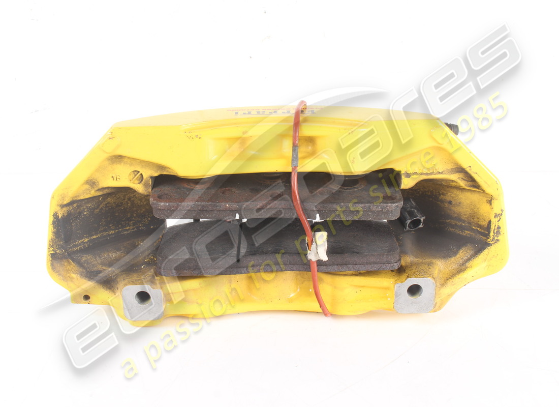 used ferrari front rh caliper with pads. part number 315568 (4)