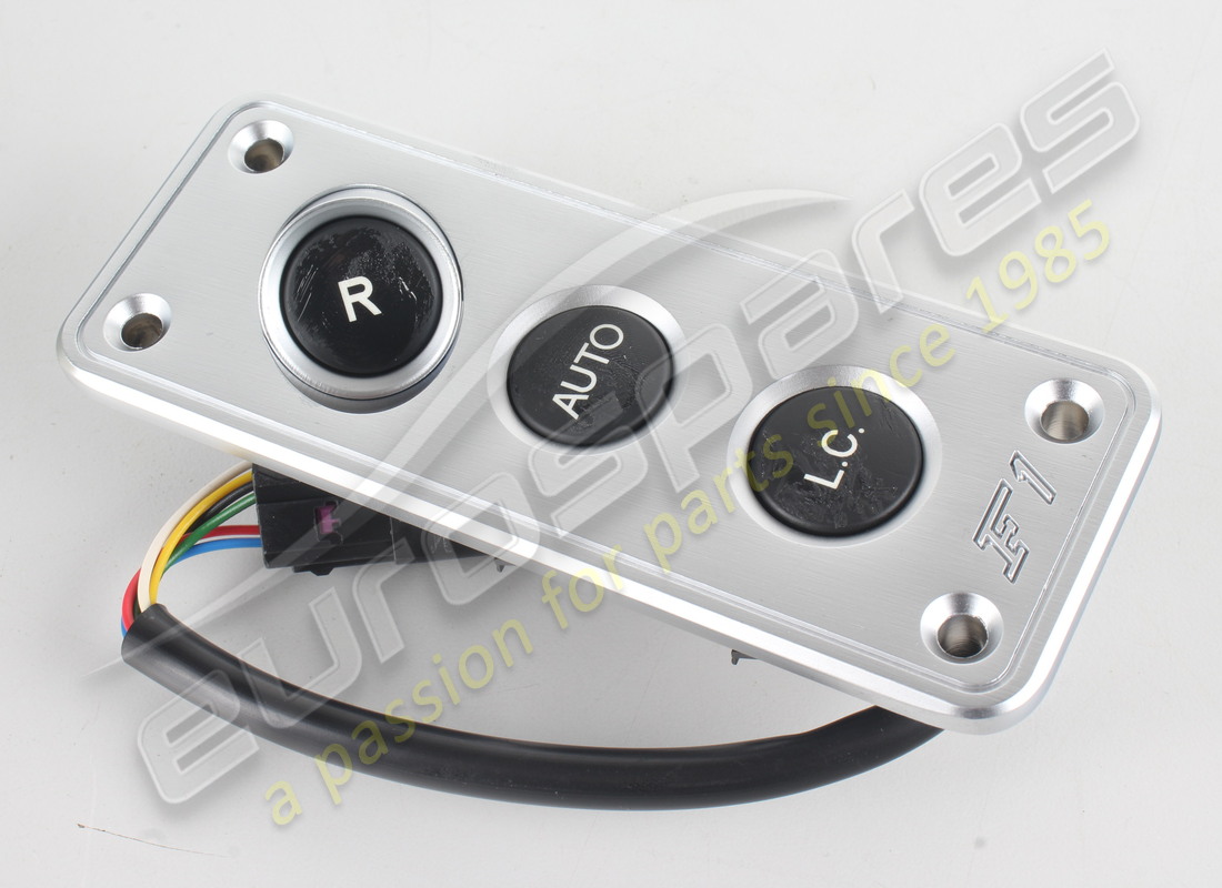 new ferrari control panel kit. part number 81059300 (1)