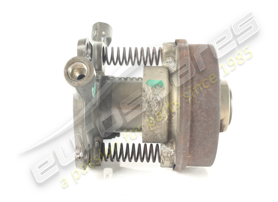 used ferrari flange with sleeve. part number 169137 (2)