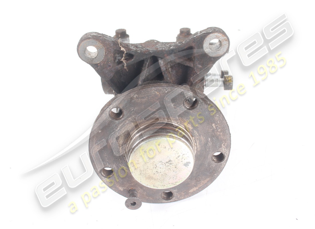 used eurospares front rh axle mount complete. part number eap1726399 (2)