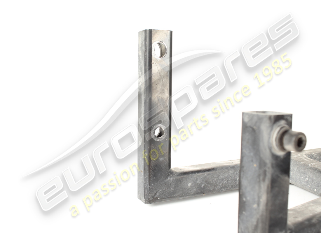 used ferrari rh rear trellis. part number 83889800 (4)