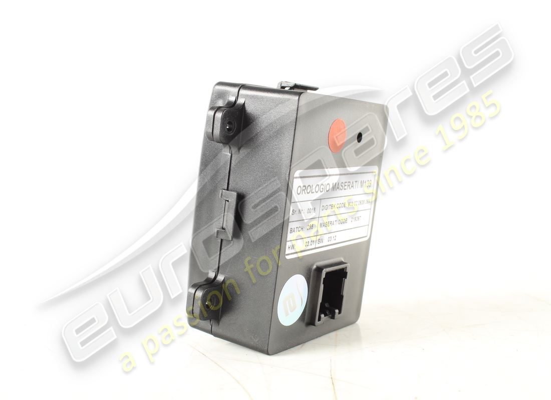 used maserati analogue clock. part number 219397 (3)