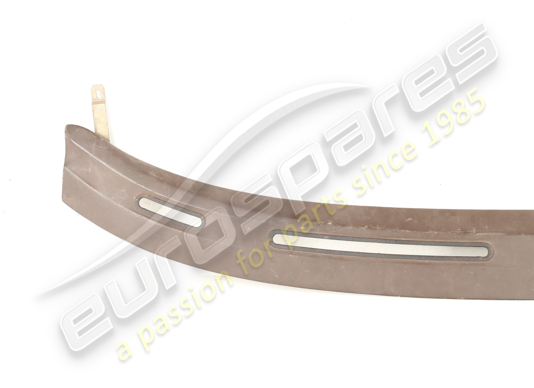 damaged ferrari front dash finisher. part number 2576403010 (3)