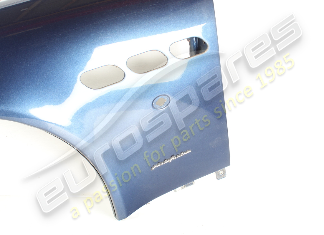 used maserati complete lh front fender. part number 67064100 (4)