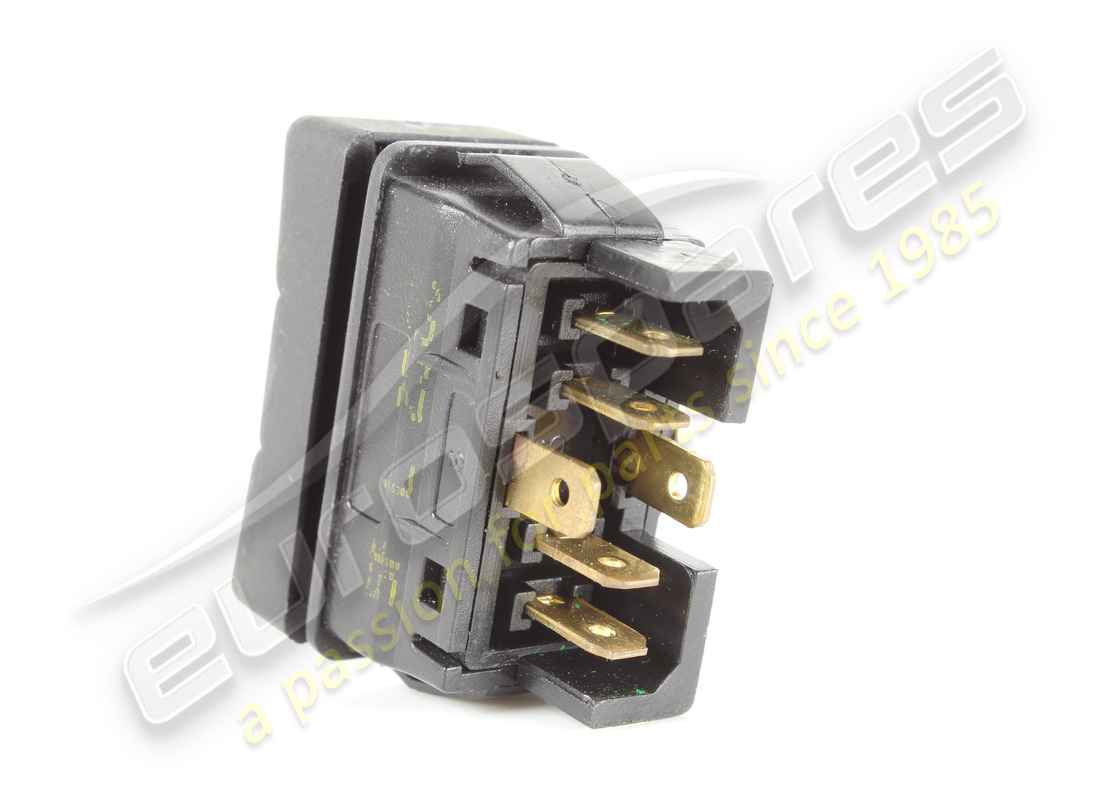 USED MASERATI SWITCH. PART NUMBER 363300150 (3) used maserati switch. part number 363300150 (3)