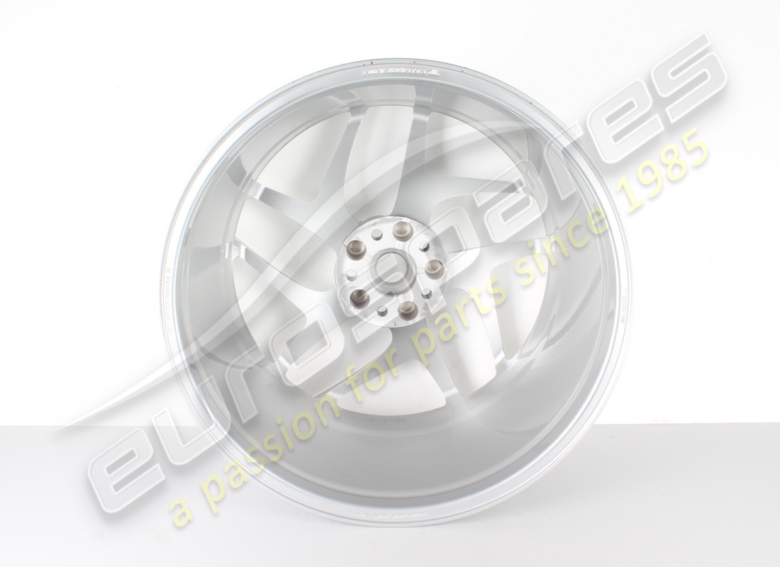reconditioned ferrari lh rear wheel. part number 323851 (3)