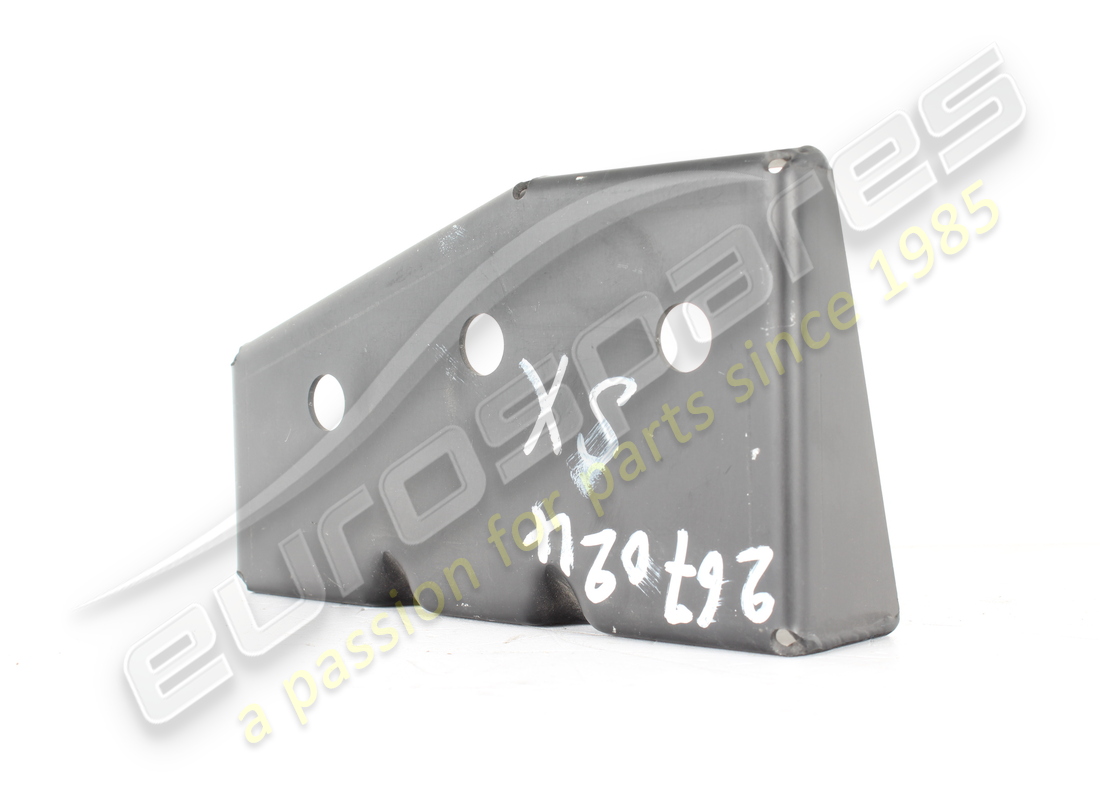 new ferrari lower lh bracket. part number 267024 (1)