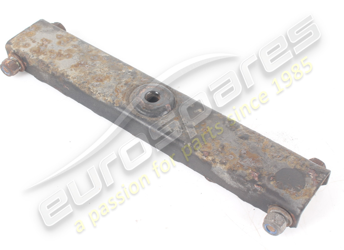 USED MASERATI CROSS-MEMBER CONNECTING DIFF.ATTA. PART NUMBER 376200167 (1) used maserati cross-member connecting diff.atta. part number 376200167 (1)