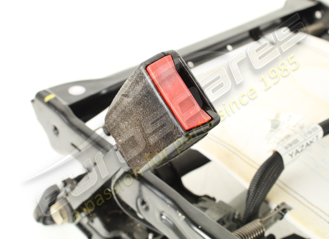 used maserati lh front cushion frame -va. part number 980139482 (3)