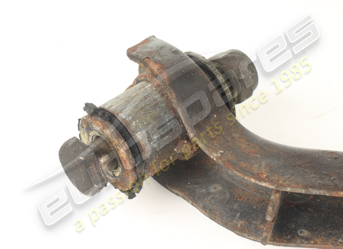 used ferrari rh front suspension upper lever. part number 131900 (2)