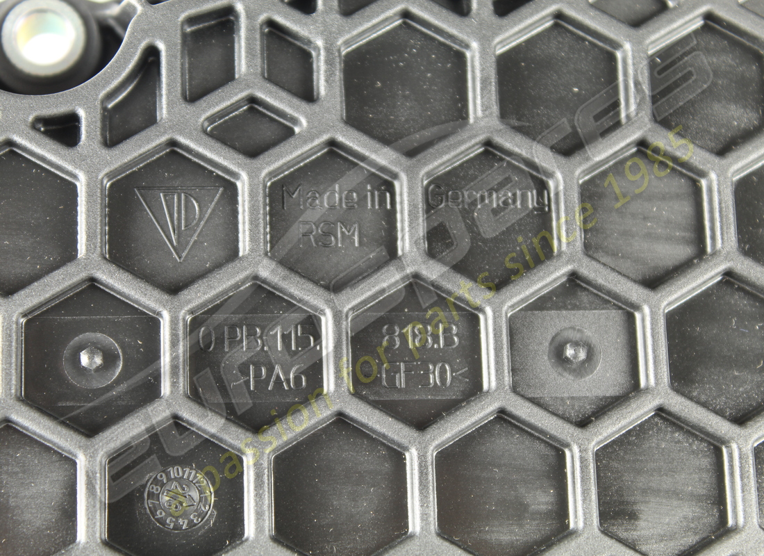 new porsche oil sump-lower part. part number 0pb115808b (2)