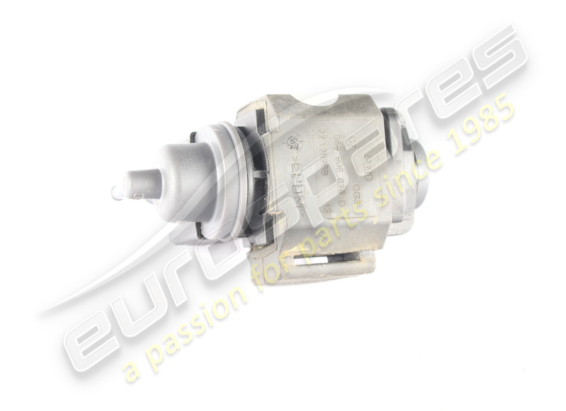 used lamborghini pressure converter. part number 06m906609a (3)