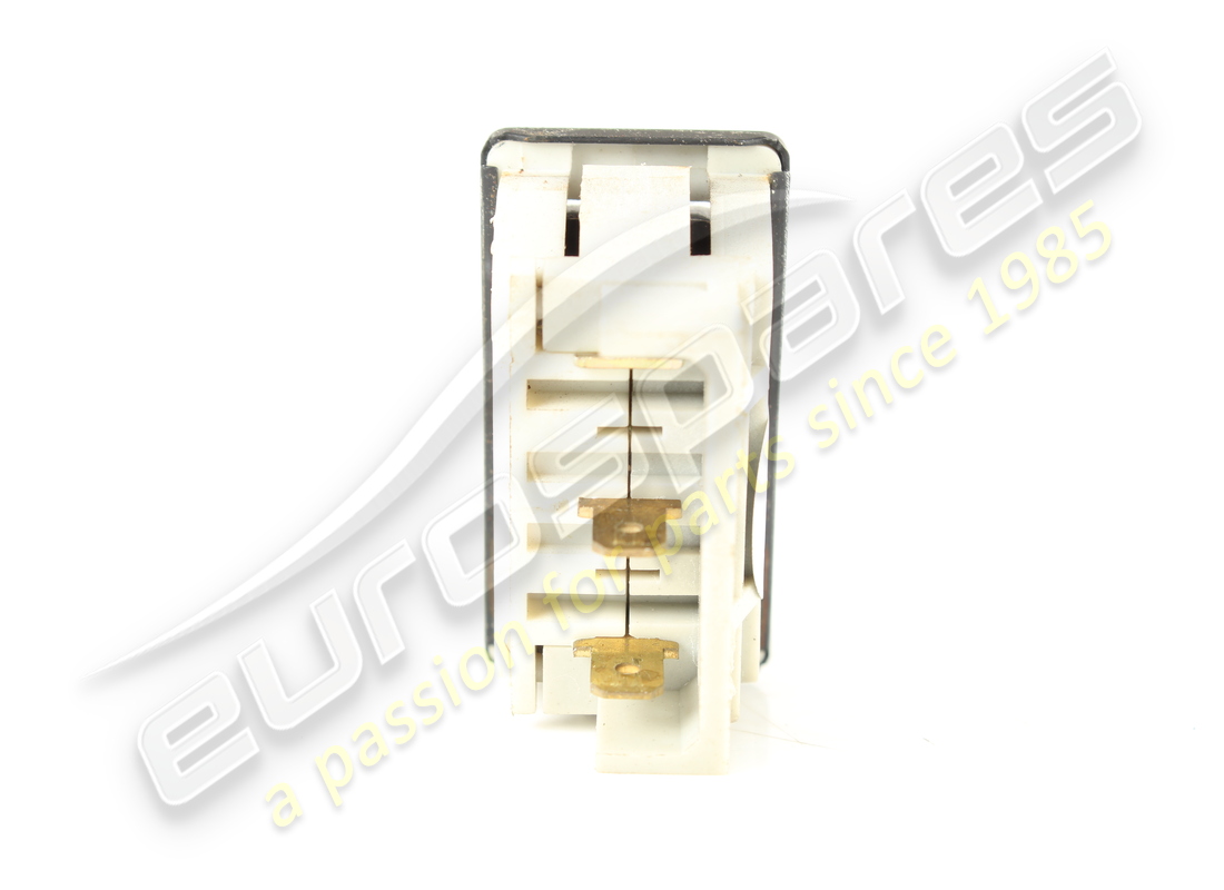 USED FERRARI SWITCH. PART NUMBER 179675 (4) used ferrari switch. part number 179675 (4)